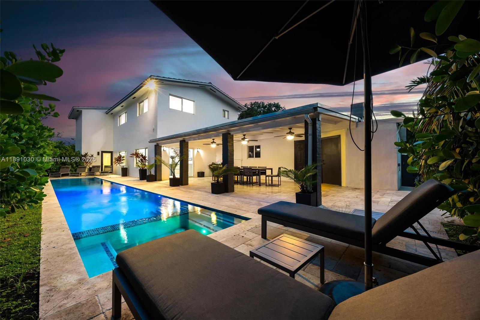 Miami Real Estate. Luxury homes for sale & rent Miami -Property Residential - A11891030 - For Rent: 1651 SW 13th Ave, Miami FL 33145