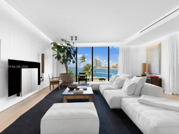 Miami Real Estate. Luxury homes for sale & rent Miami -Property Residential - A11950859 - For Sale: 6800 Fisher Island Dr #6822, Miami Beach FL 33109